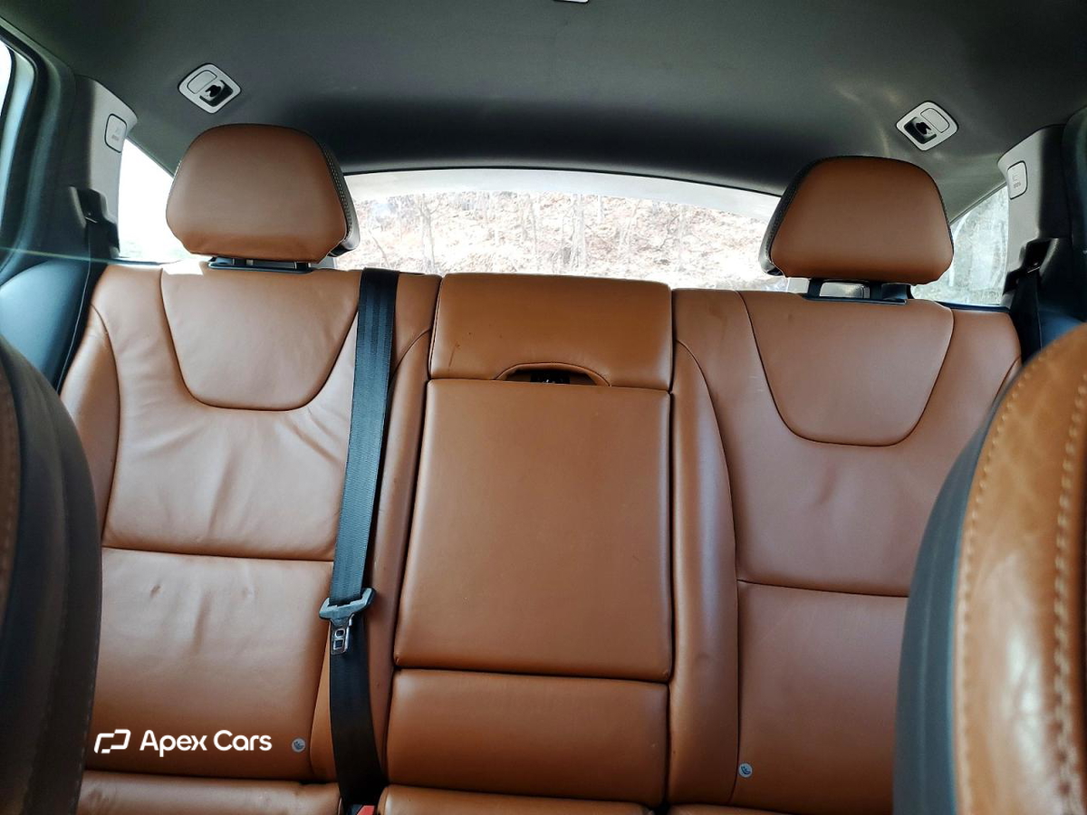 Volvo V60 2015