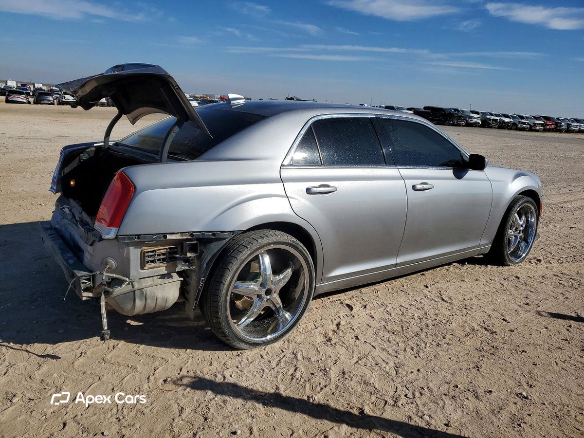 Chrysler 300 2015