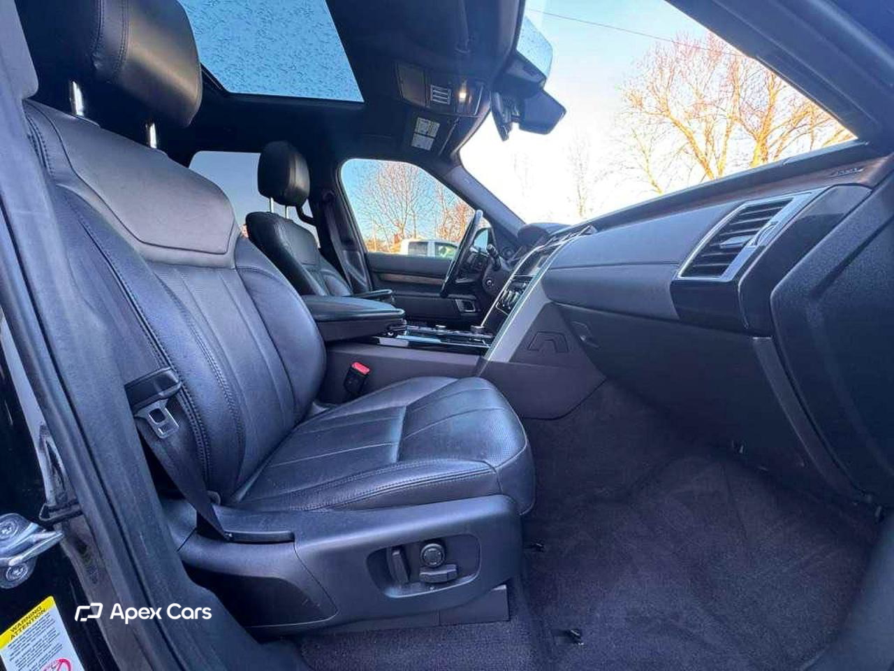 Land Rover Discovery 2019