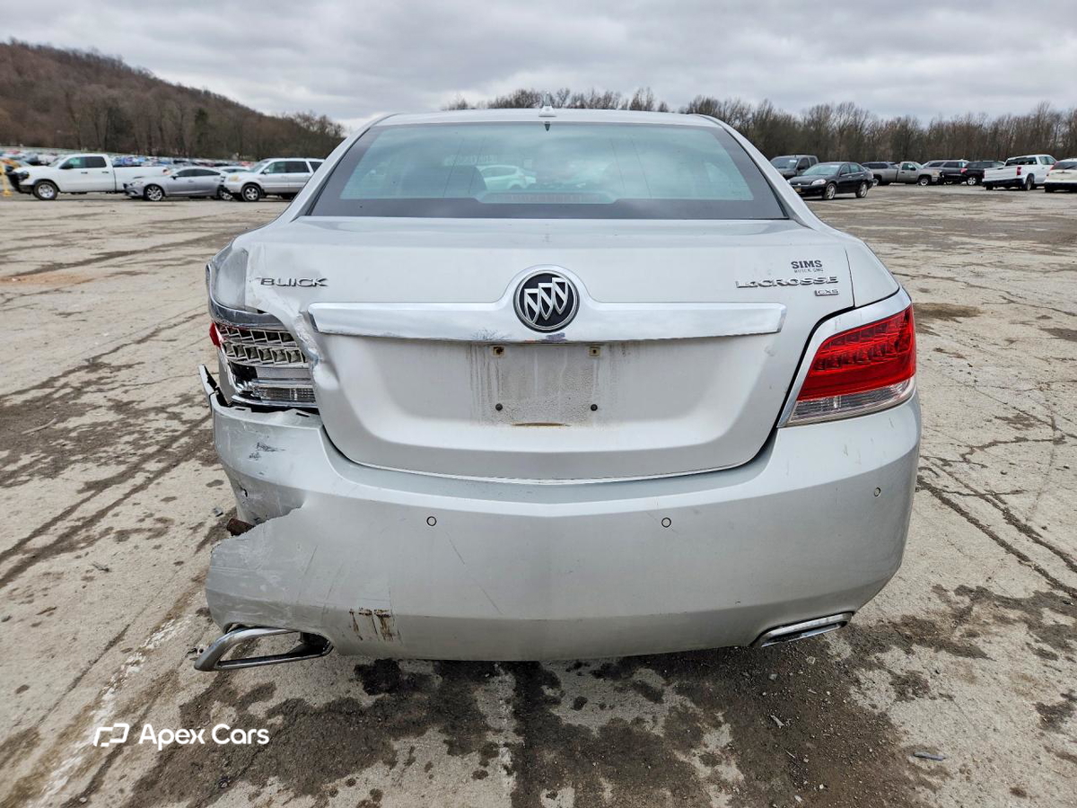Buick LaCrosse 2011