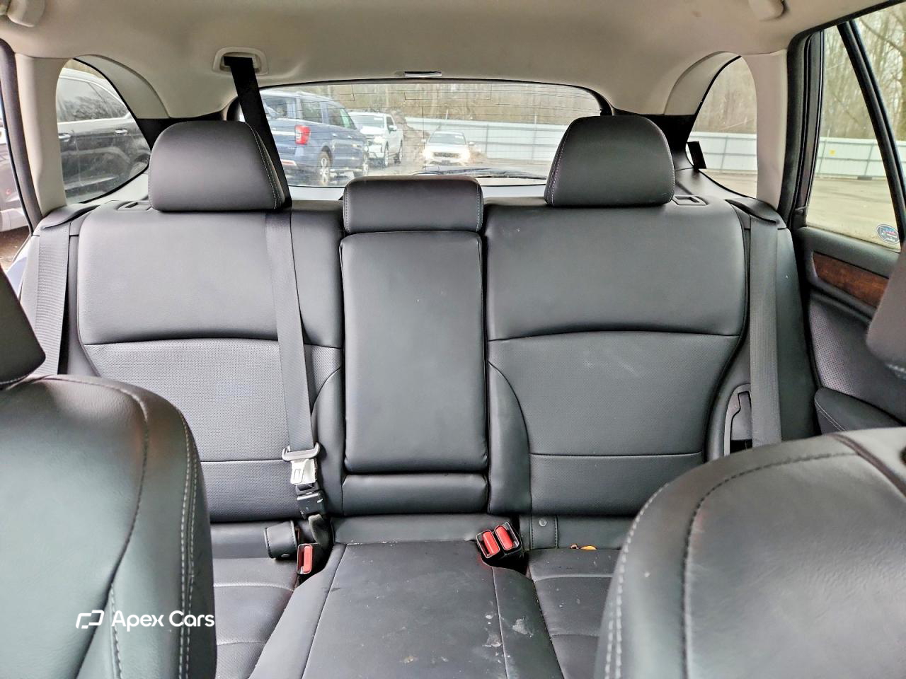 Subaru Outback 2016