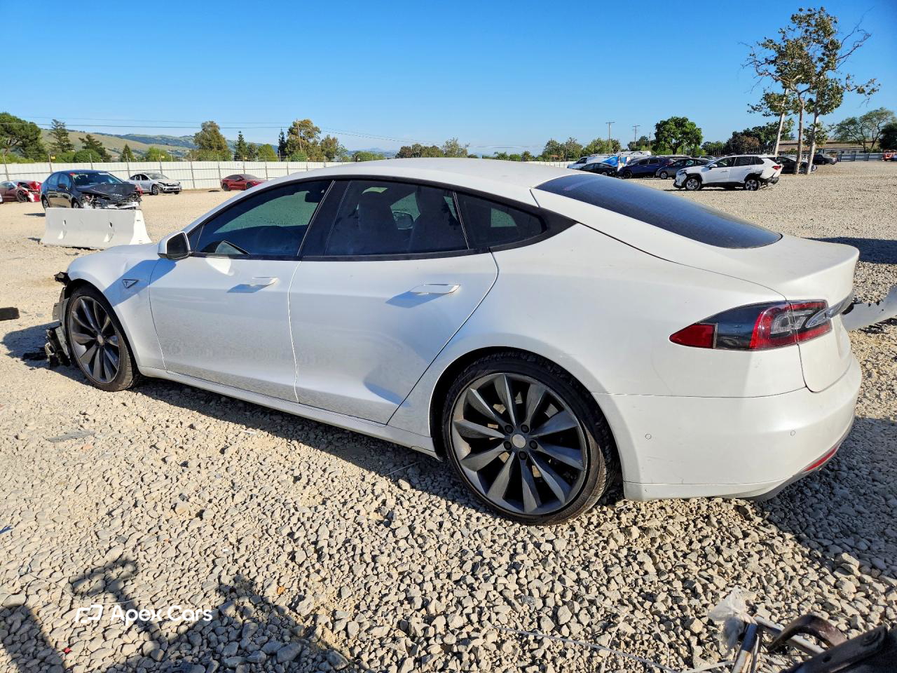 Tesla Model S 2015
