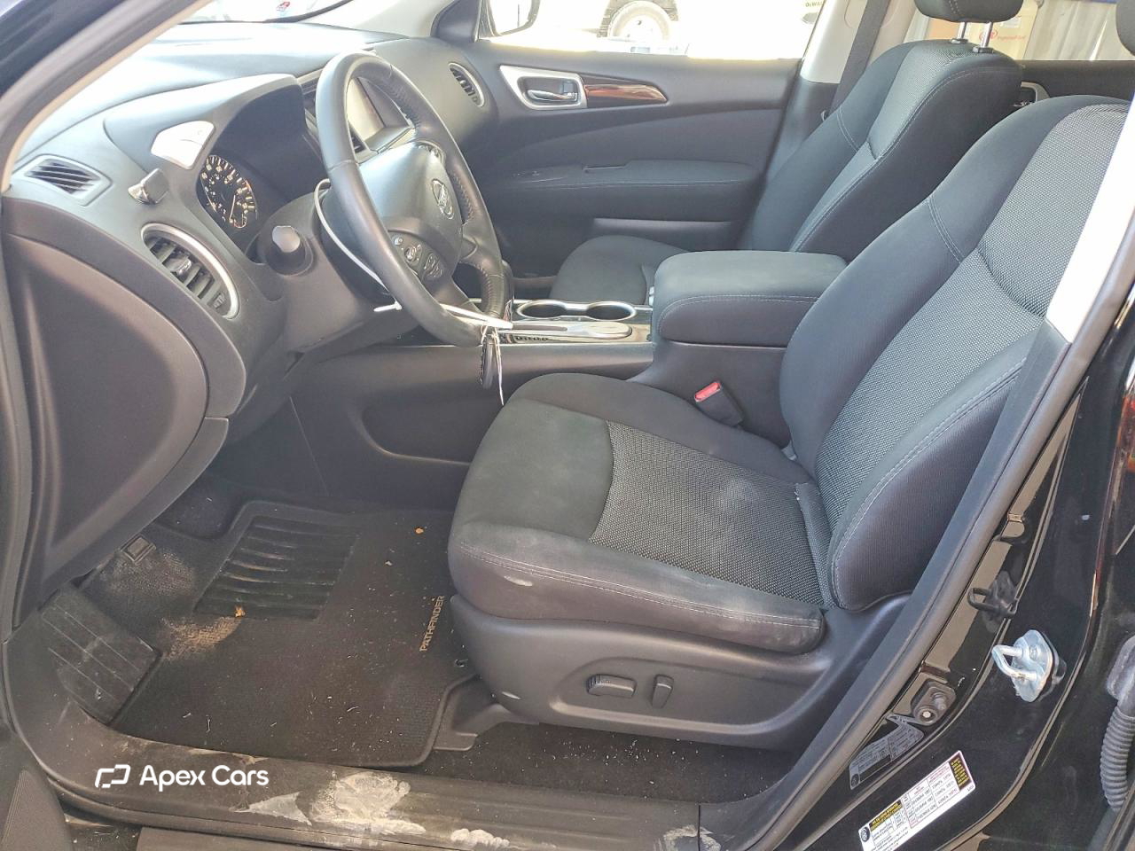 Nissan Pathfinder 2017