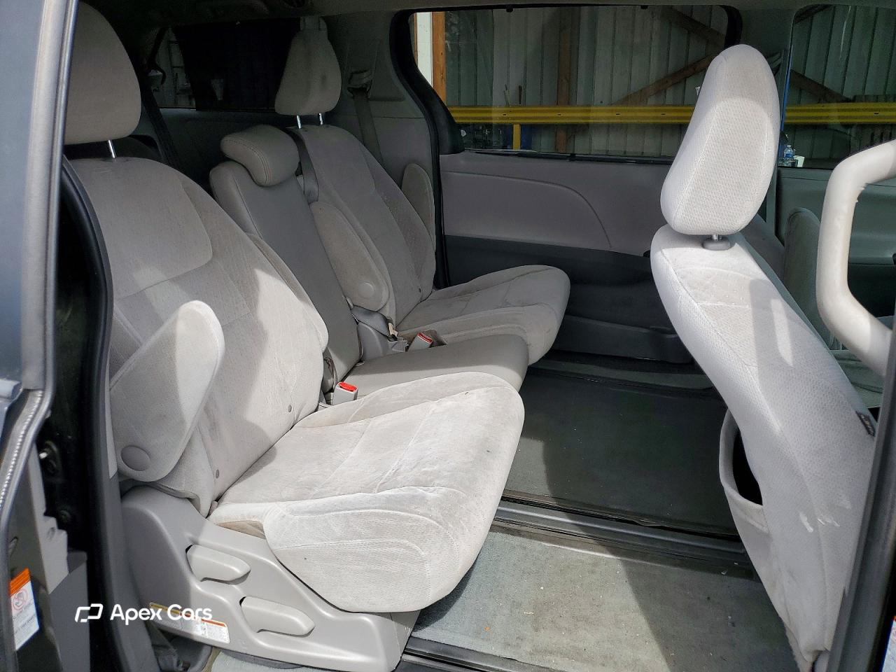 Toyota Sienna 2015
