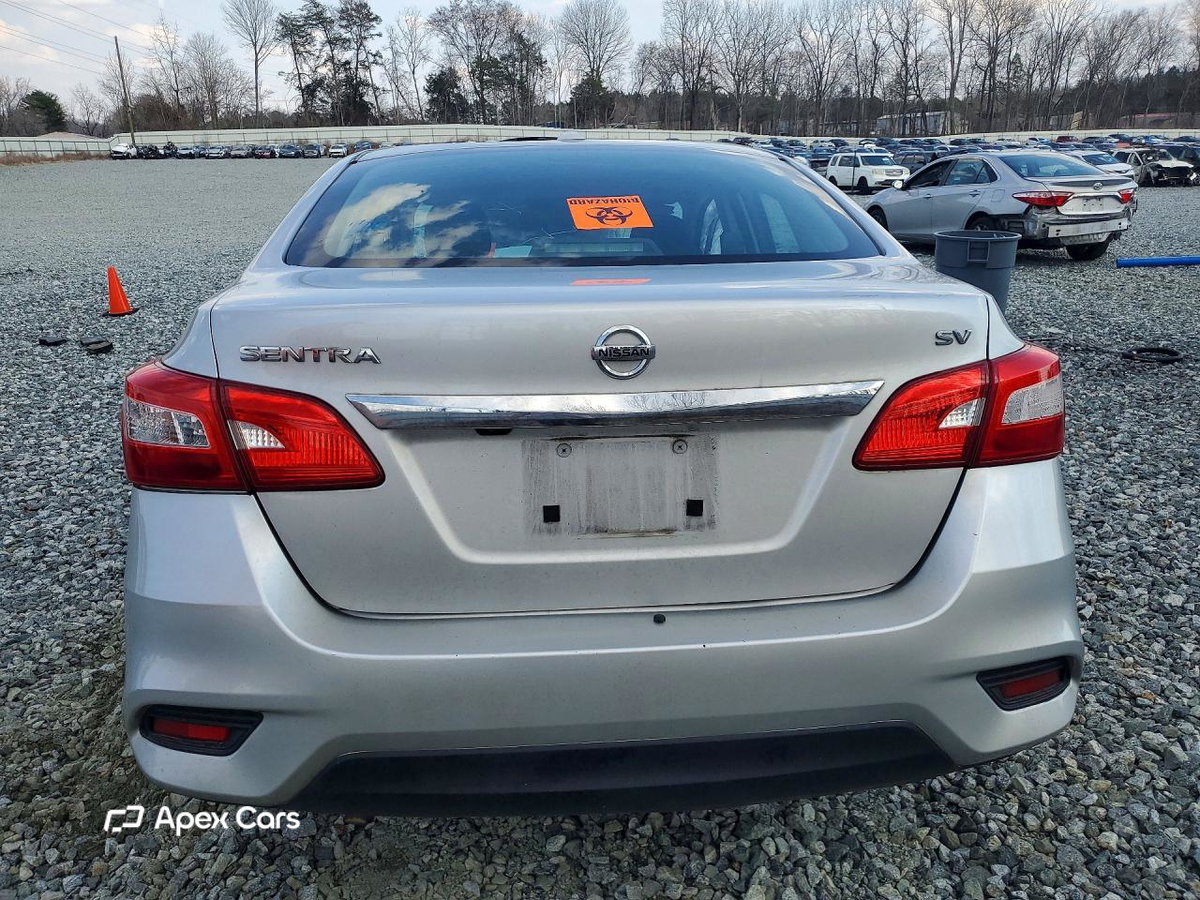 Nissan Sentra 2016