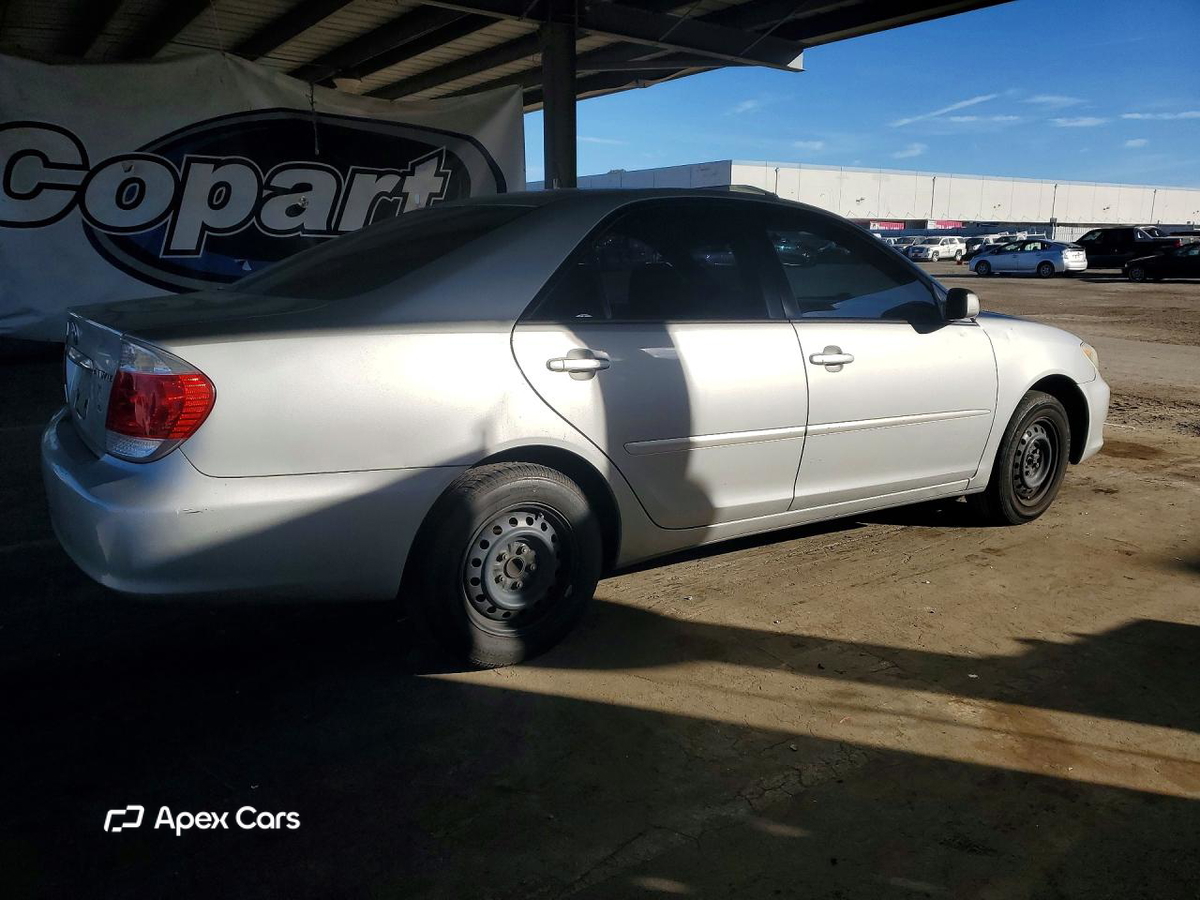 Toyota Camry 2005