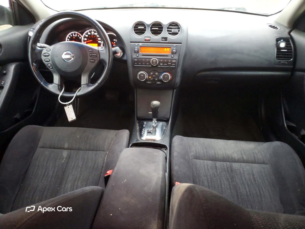 Nissan Altima 2012
