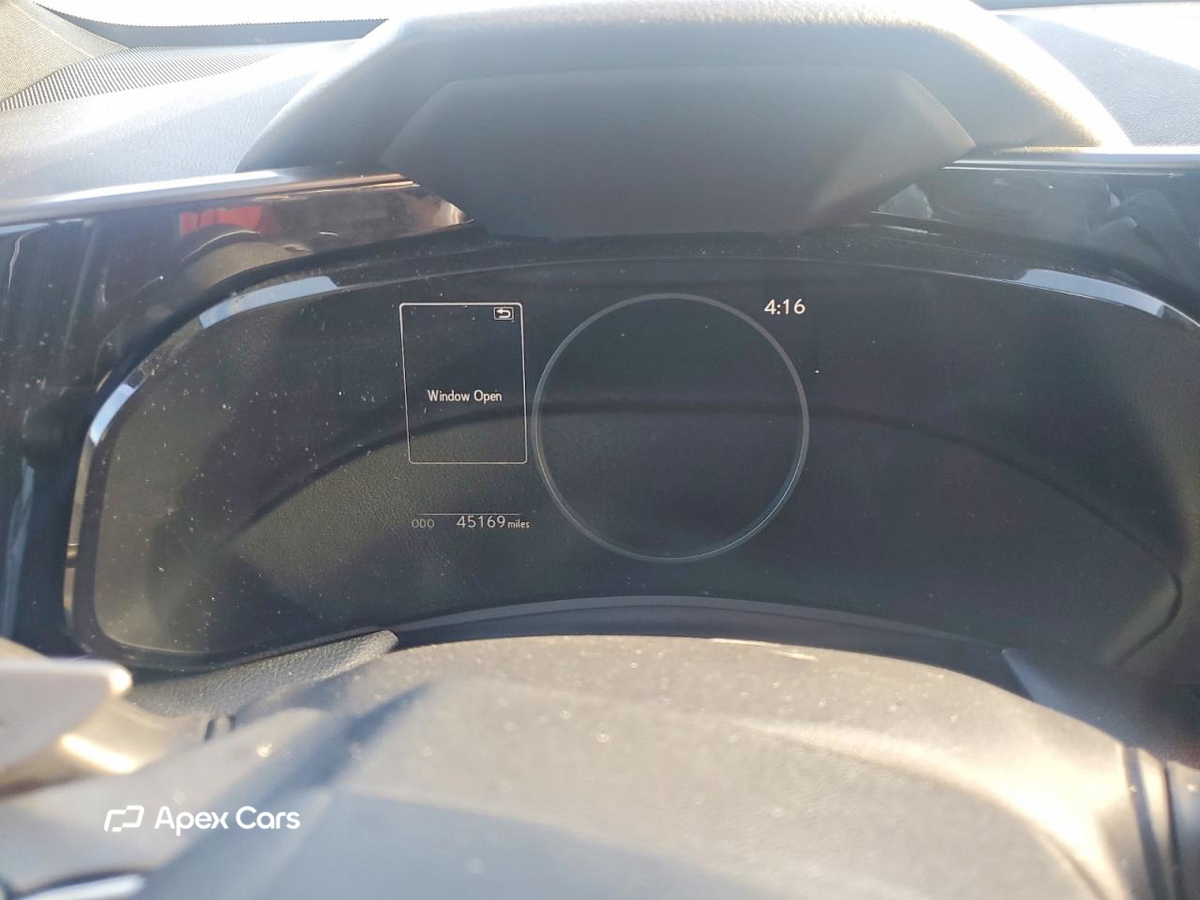 Lexus NX 2024