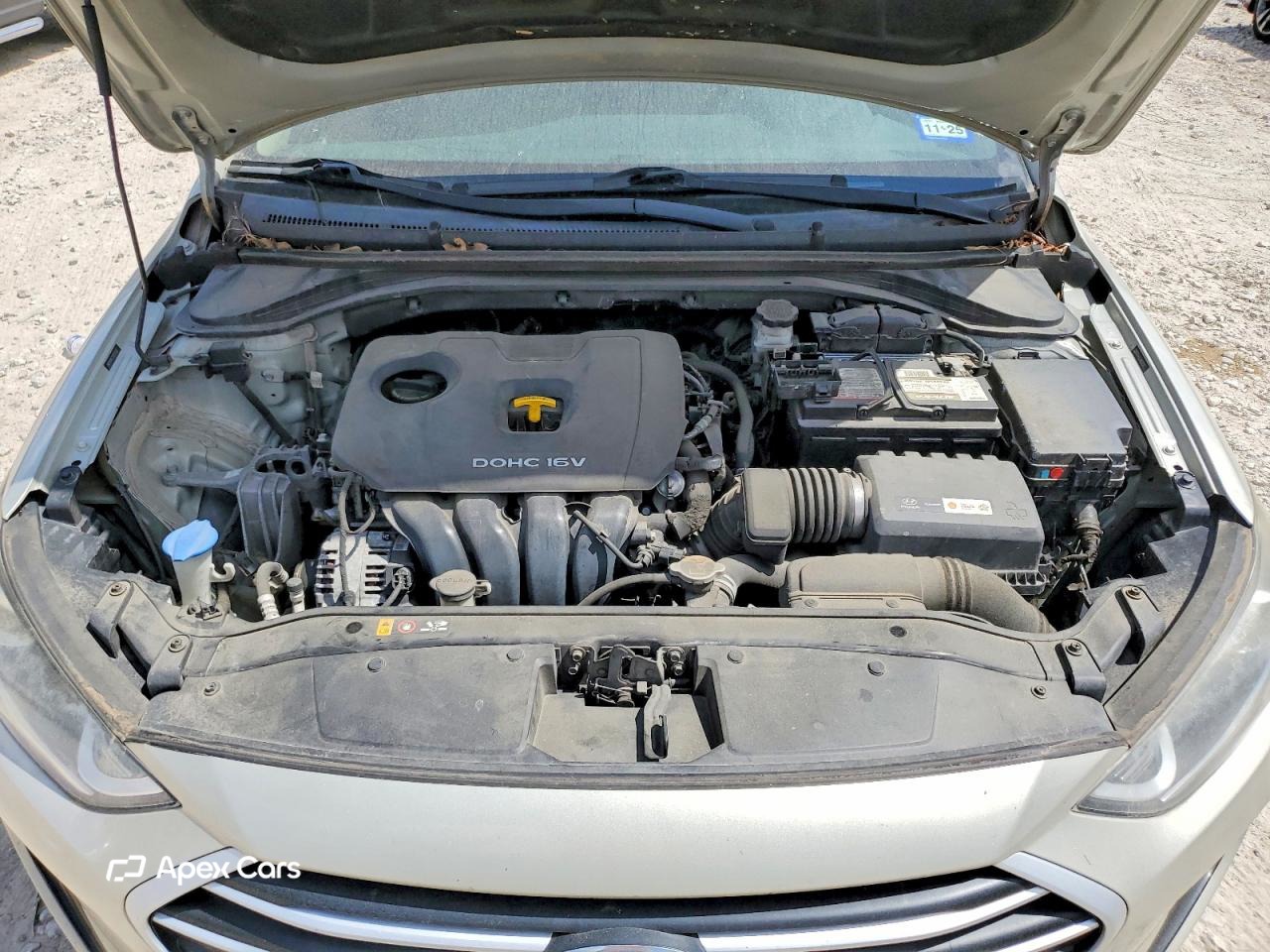 Hyundai Elantra 2018