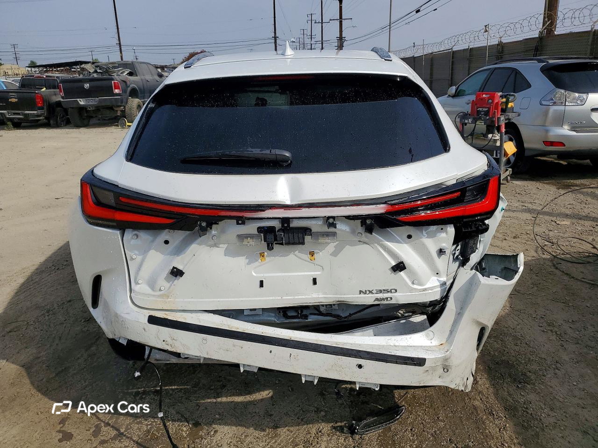 Lexus NX 2025