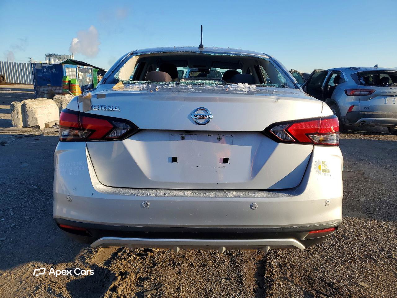 Nissan Versa 2021