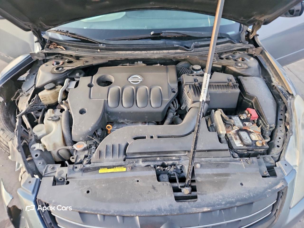 Nissan Altima 2011