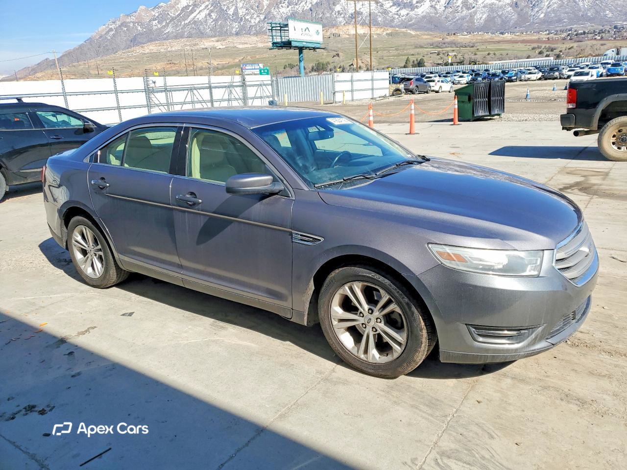 Ford Taurus 2013