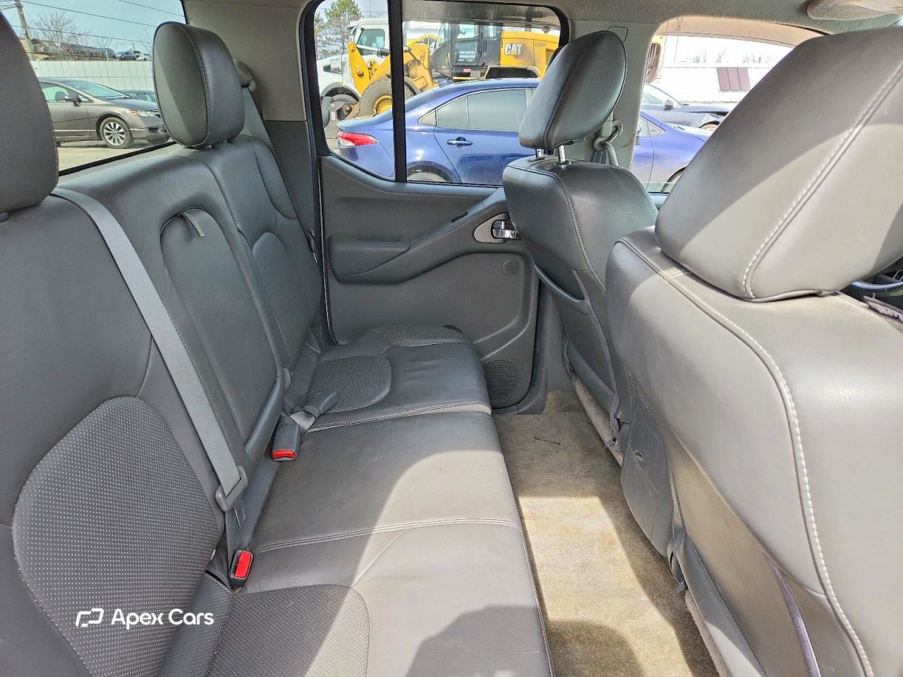 Nissan Navara (Frontier) 2011