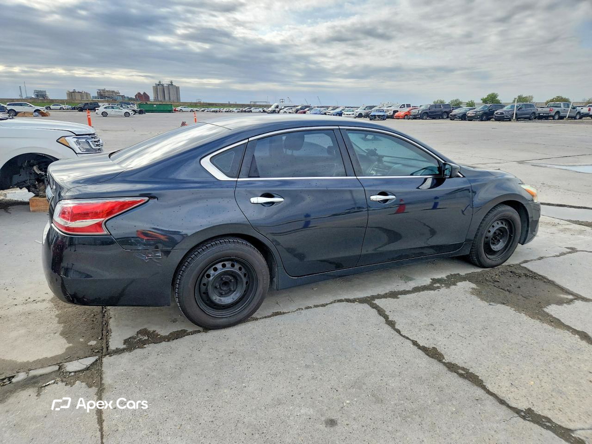 Nissan Altima 2015