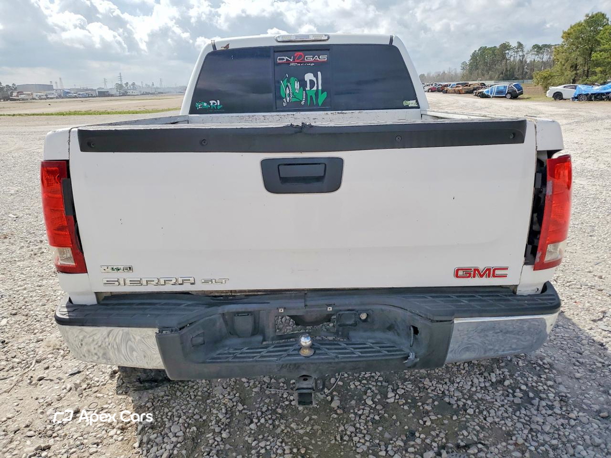 GMC Sierra 2010
