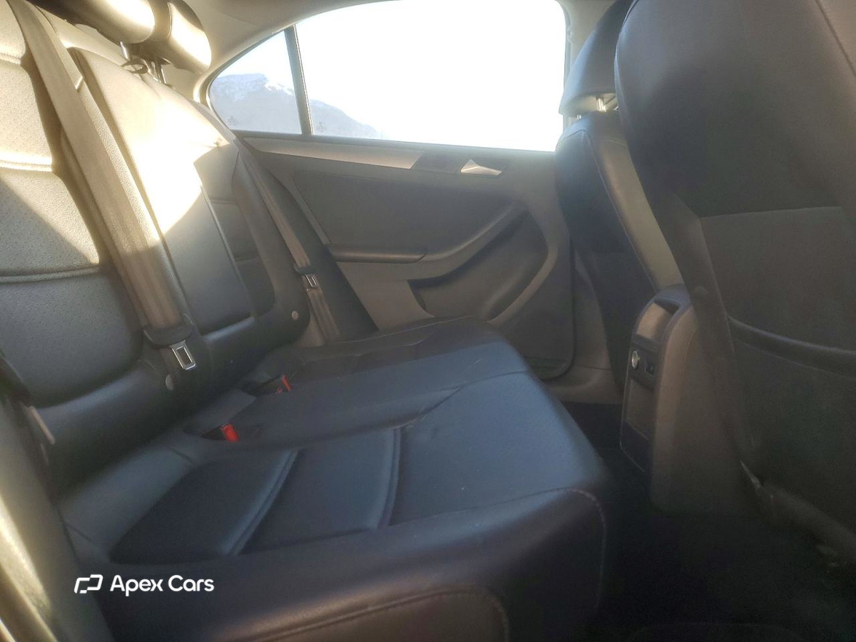 Volkswagen Jetta 2014