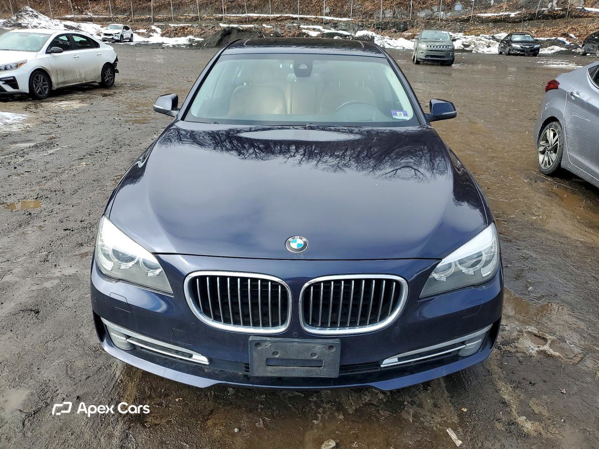 BMW Series 7 2014