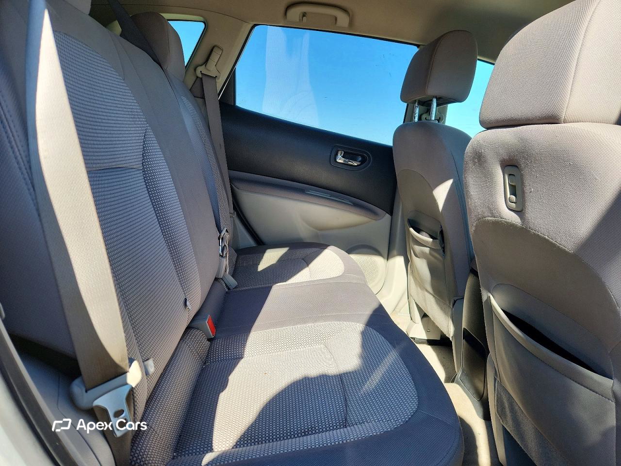 Nissan Rogue 2012