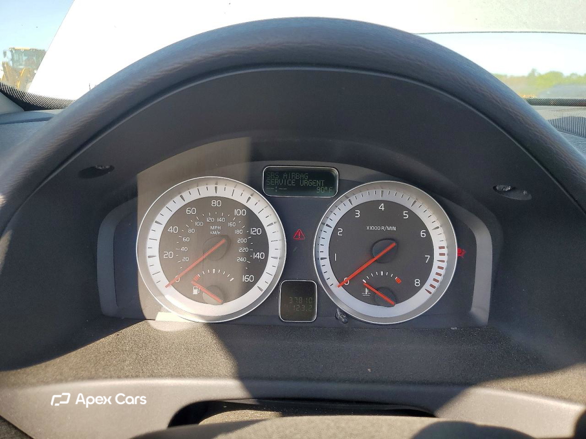 Volvo C70 2012