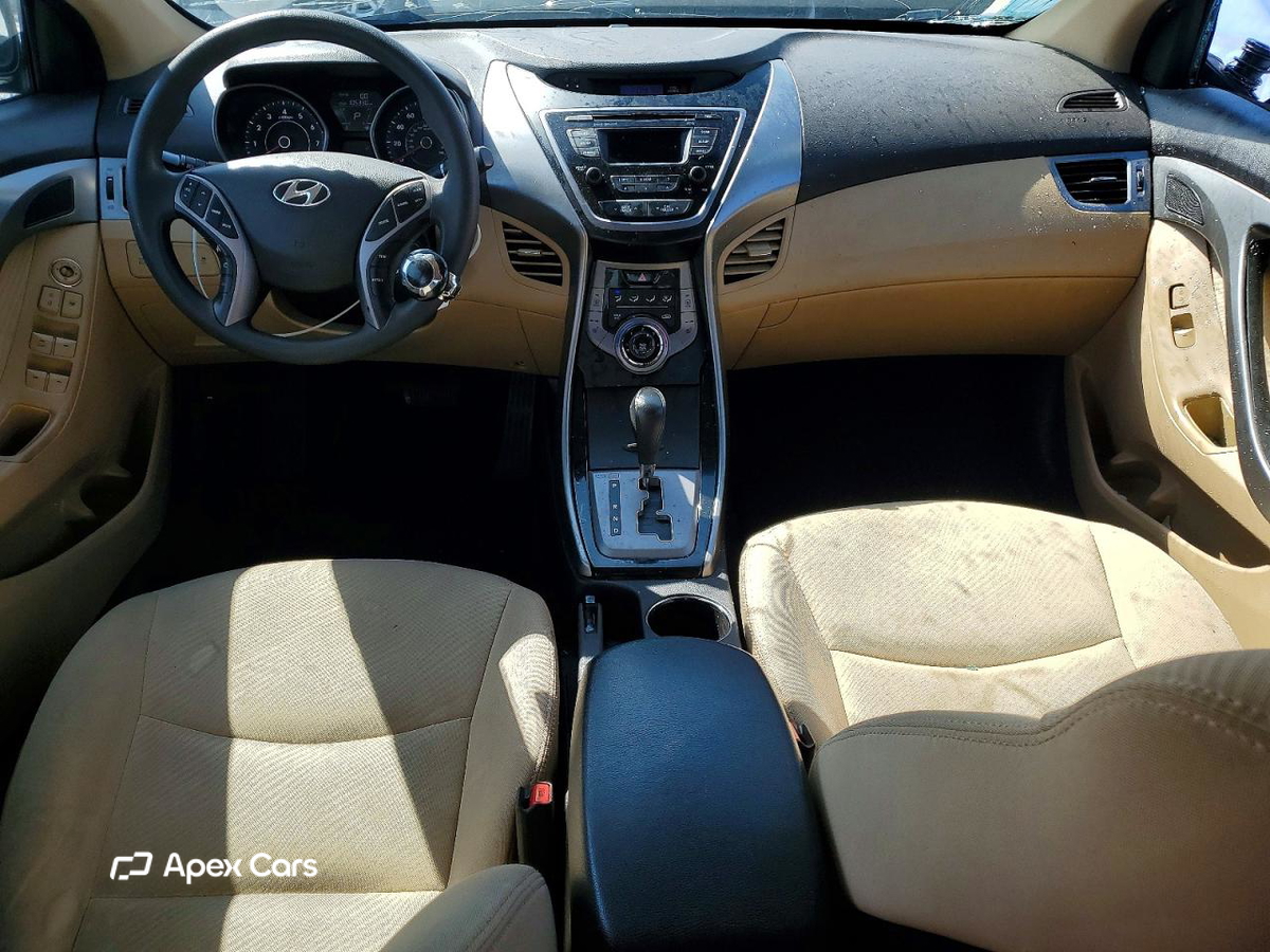 Hyundai Elantra 2013