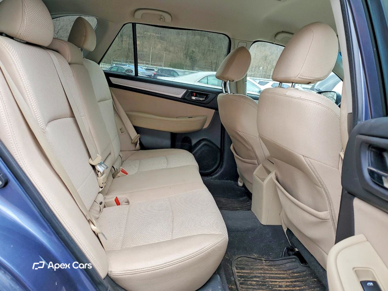 Subaru Outback 2016