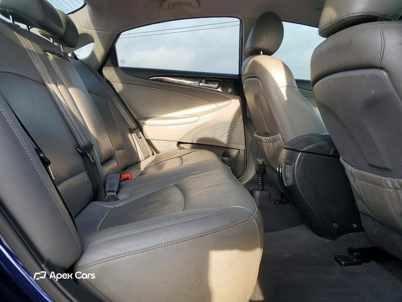 Hyundai Sonata 2012