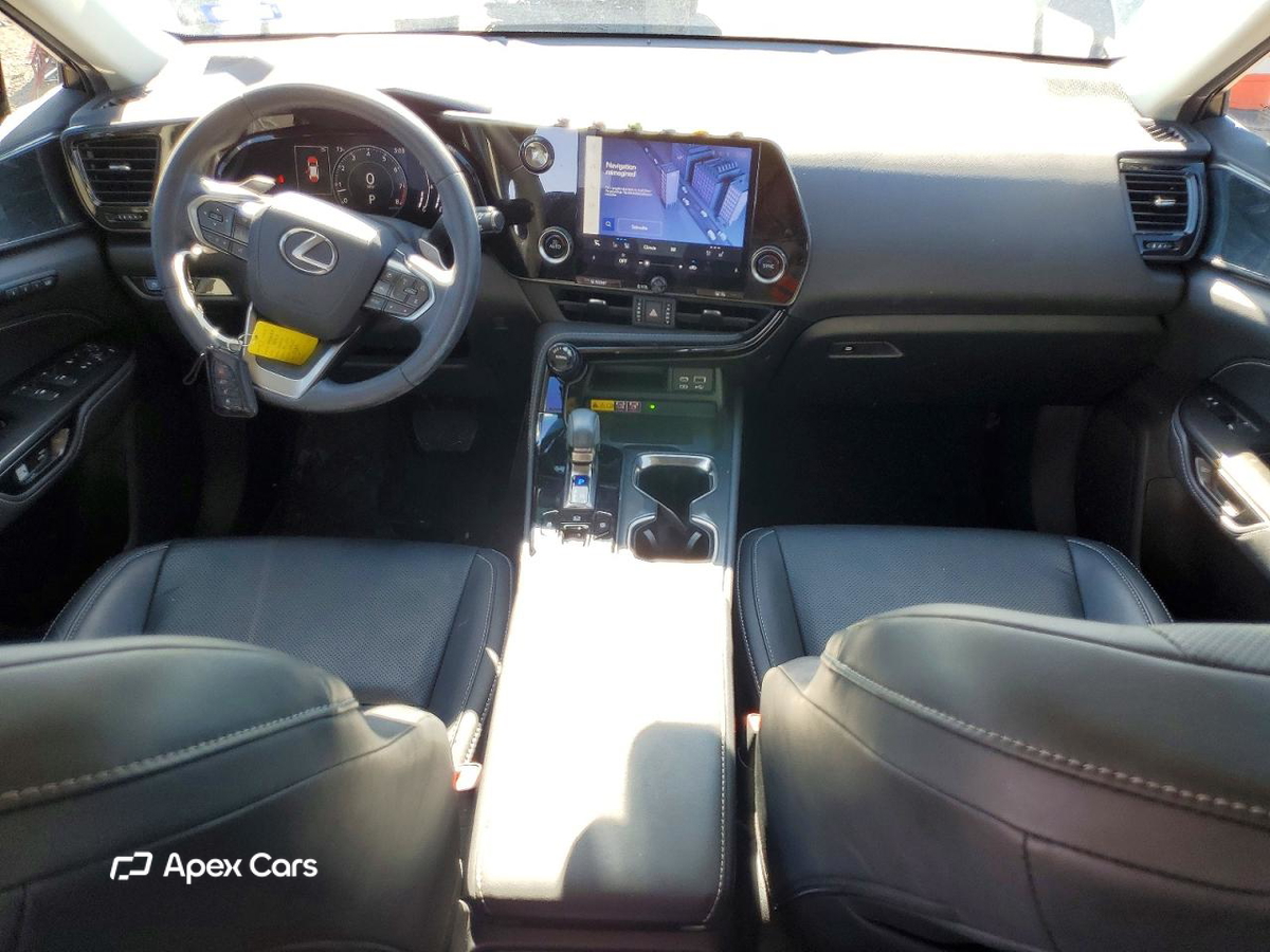 Lexus NX 2023