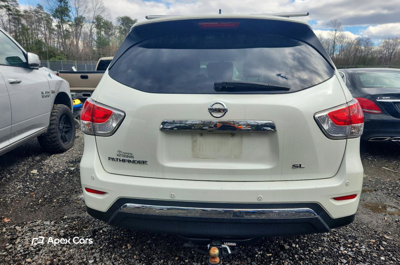 Nissan Pathfinder 2015