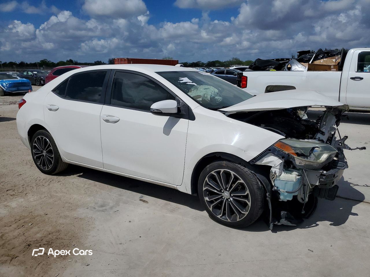 Toyota Corolla 2015