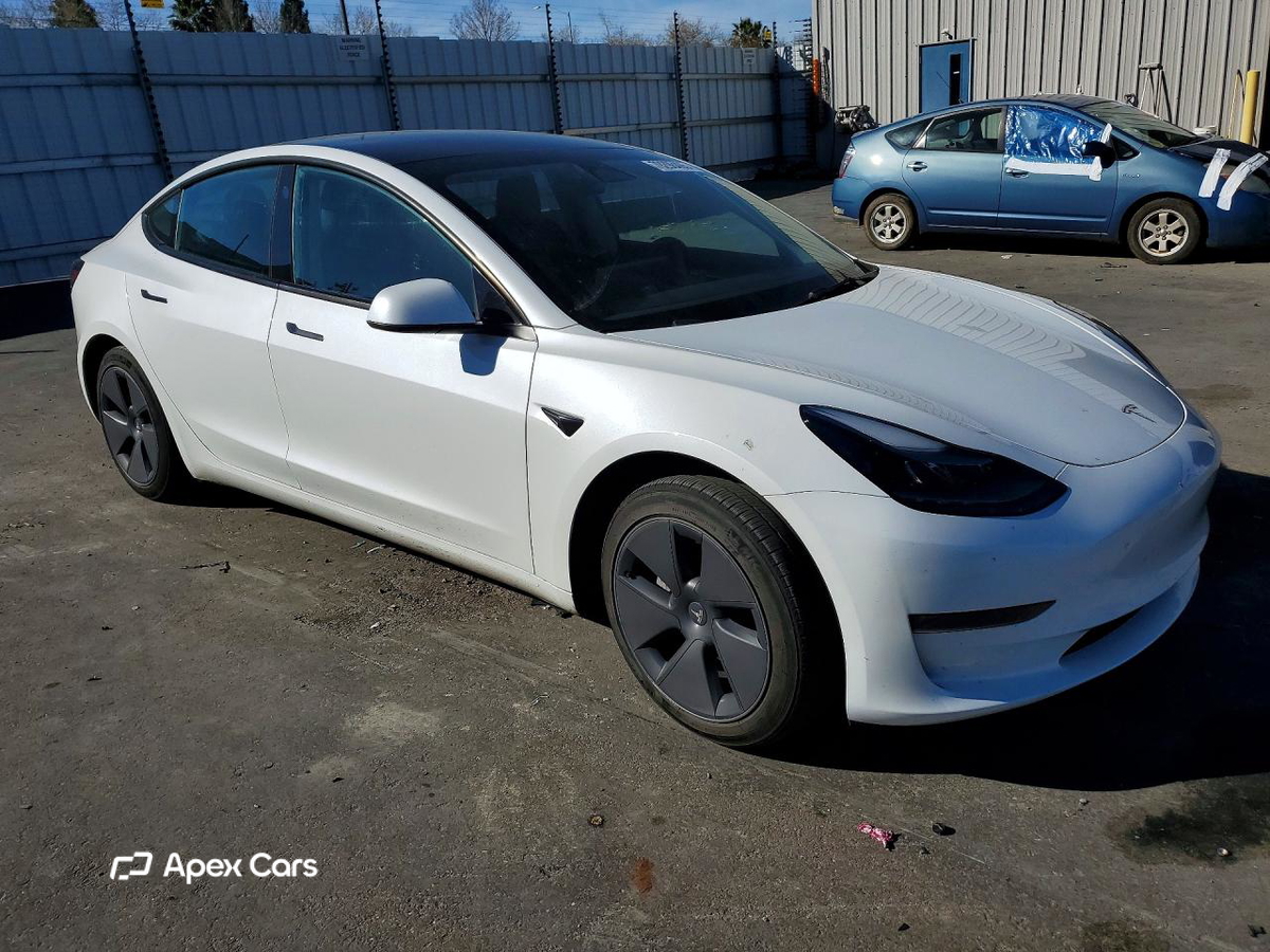 Tesla Model 3 2023