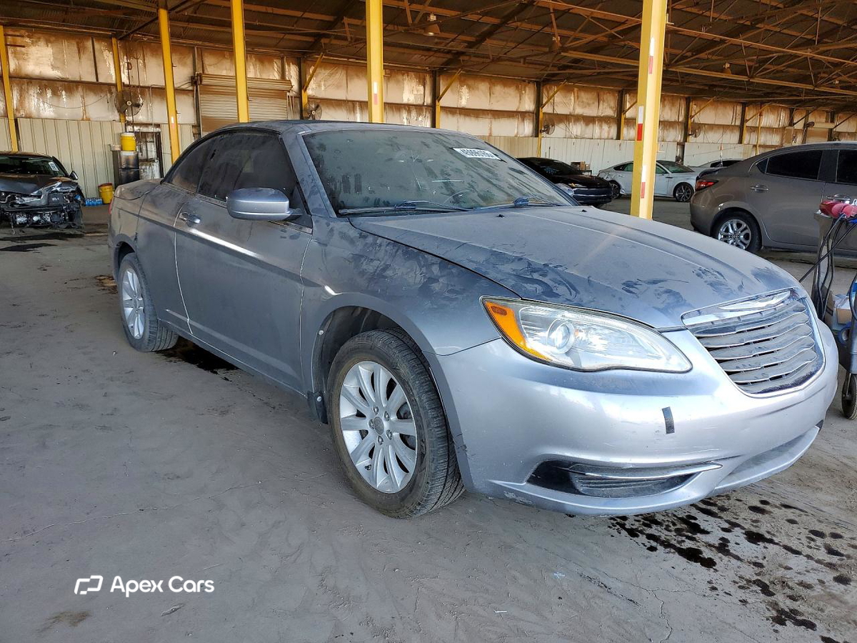 Chrysler 200 2013