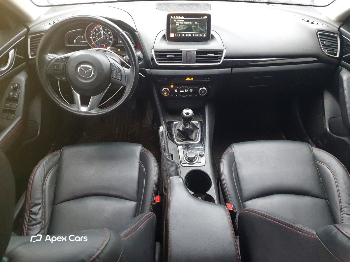 Mazda 3 2016
