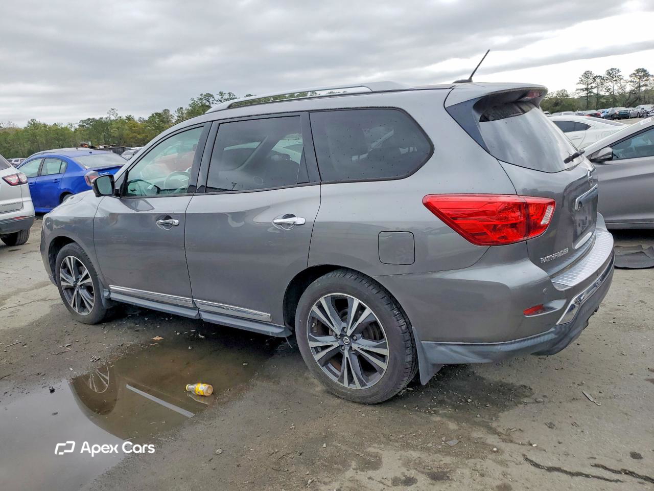 Nissan Pathfinder 2018