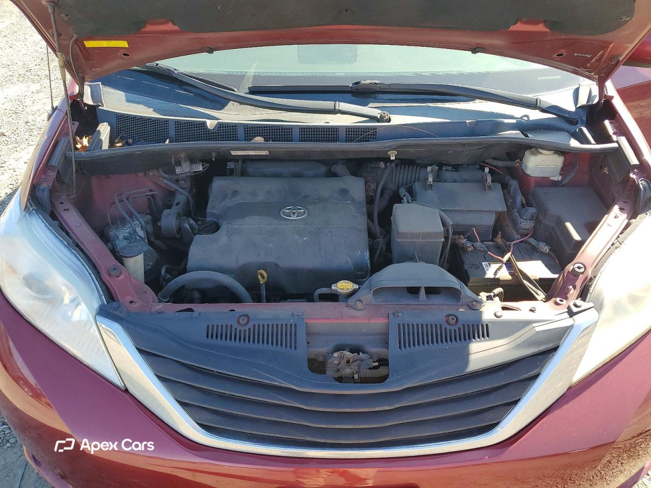 Toyota Sienna 2011