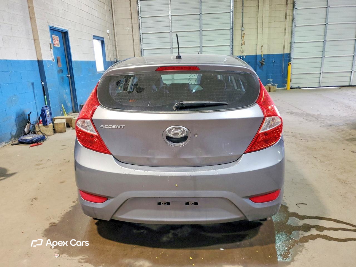 Hyundai Accent 2013