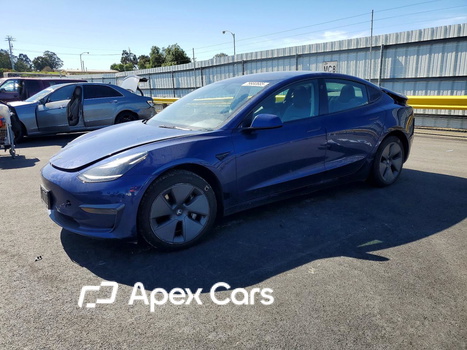 Tesla Model 3 2023 - Image 1 of 13