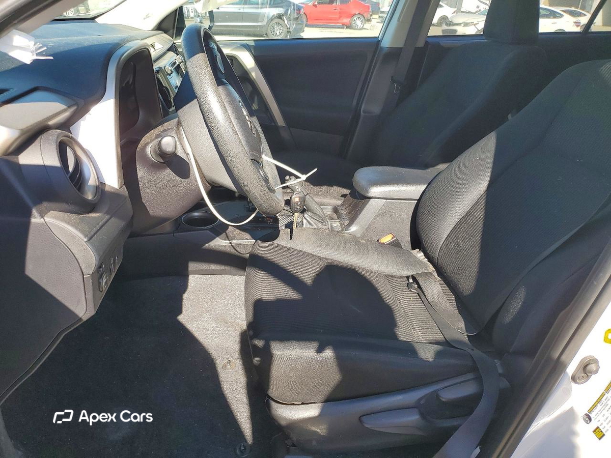 Toyota RAV 4 2015