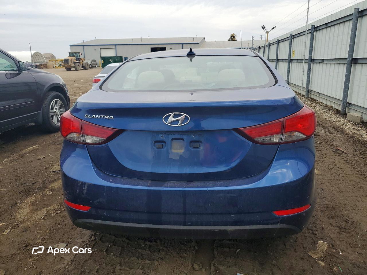 Hyundai Elantra 2016