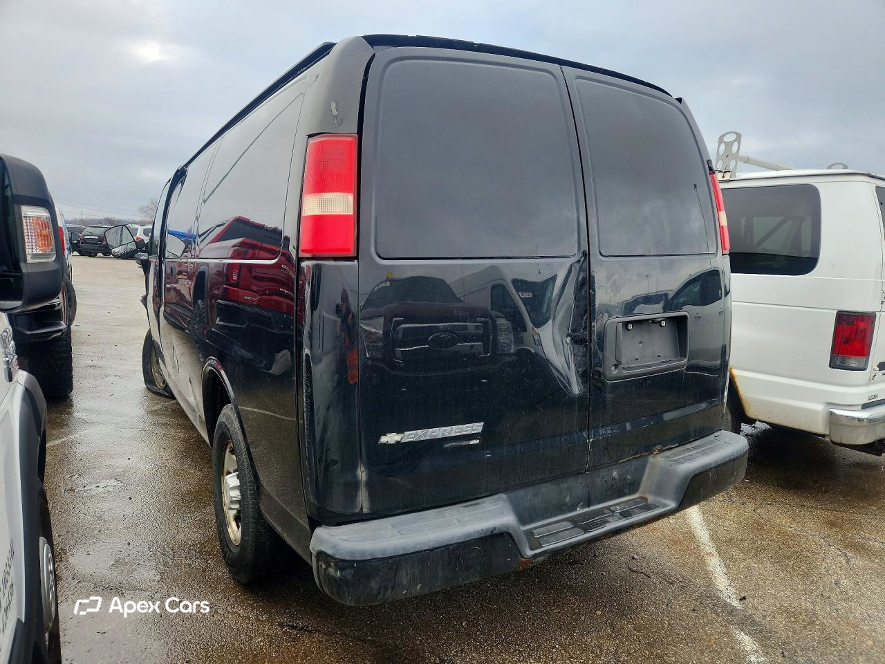 Chevrolet Express 2013