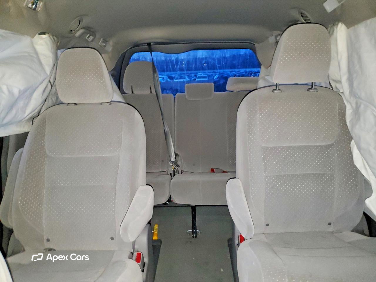 Toyota Sienna 2015