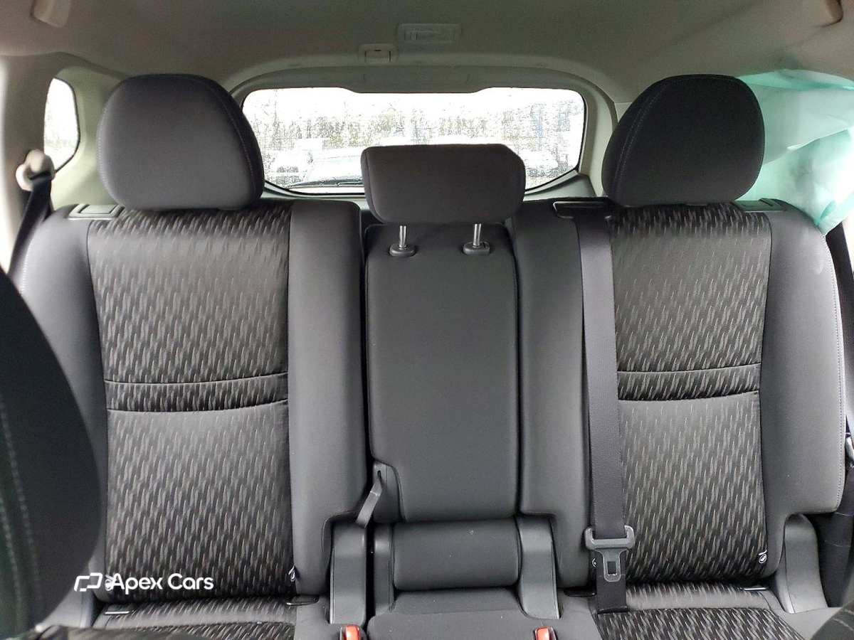 Nissan Rogue 2020