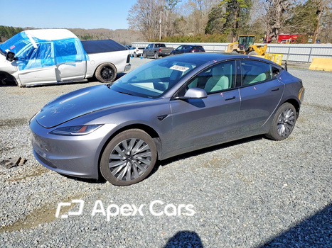 Tesla Model 3 2025 - Image 1 of 12