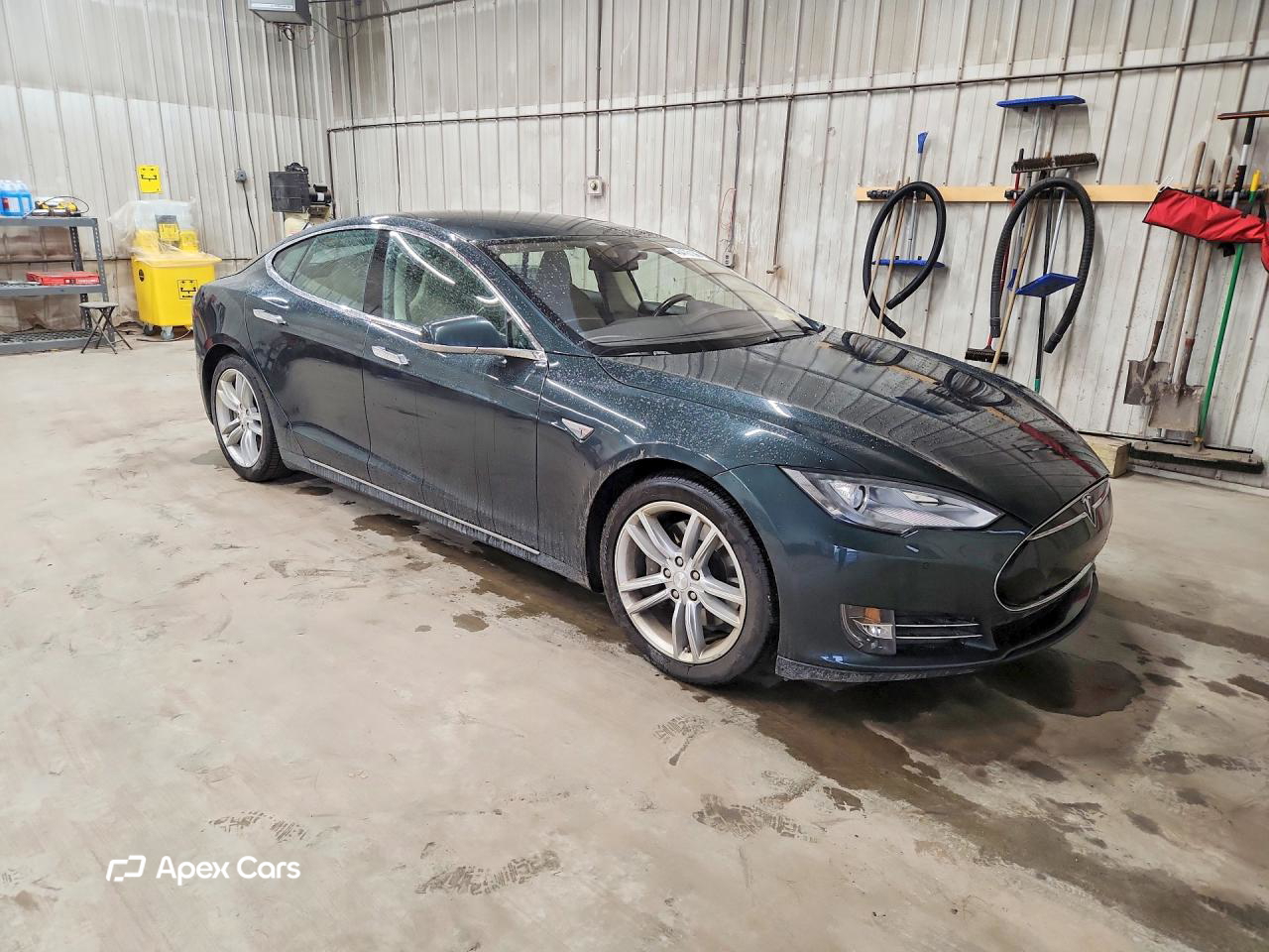 Tesla Model S 2014