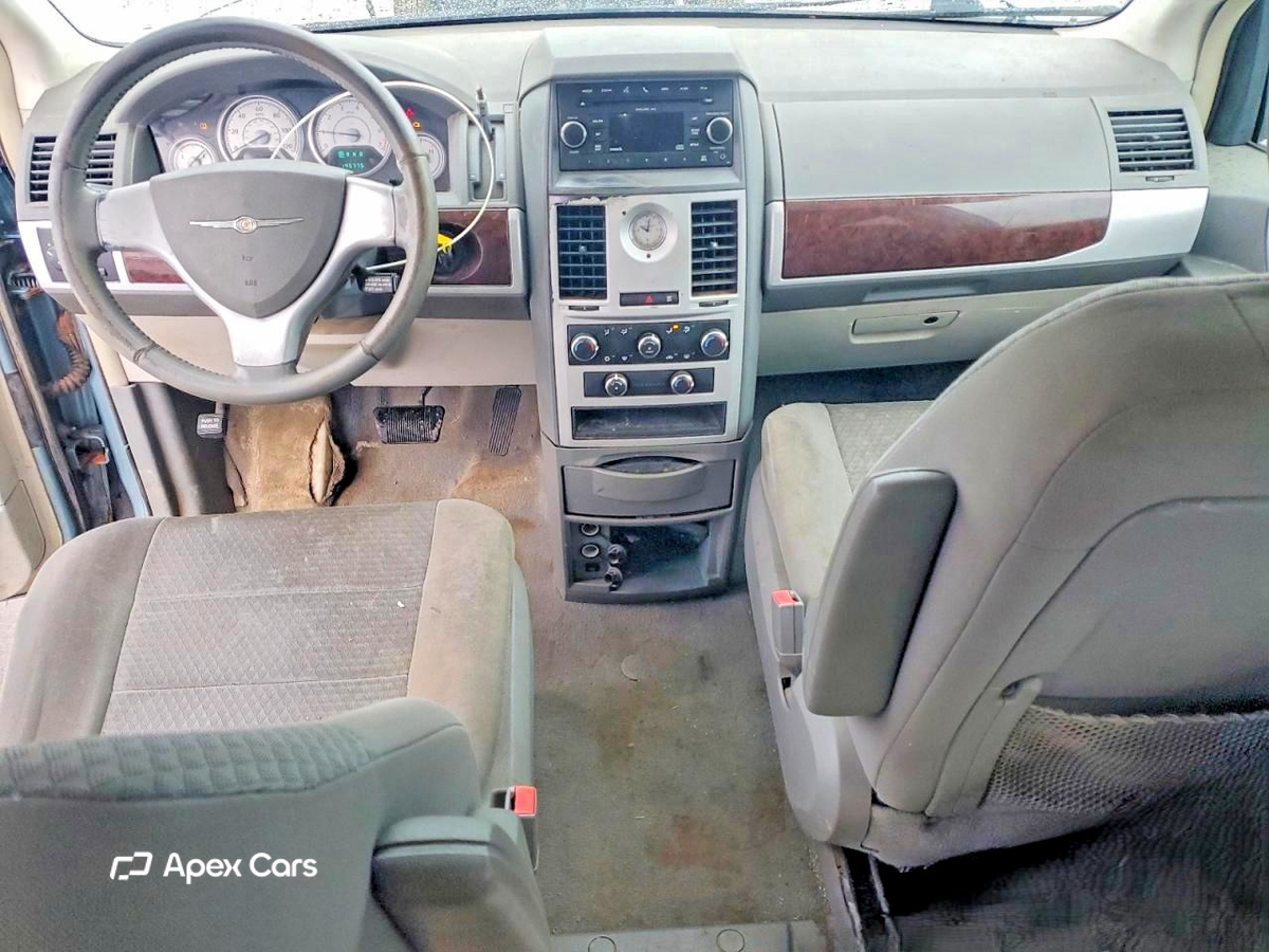 Chrysler Voyager 2010
