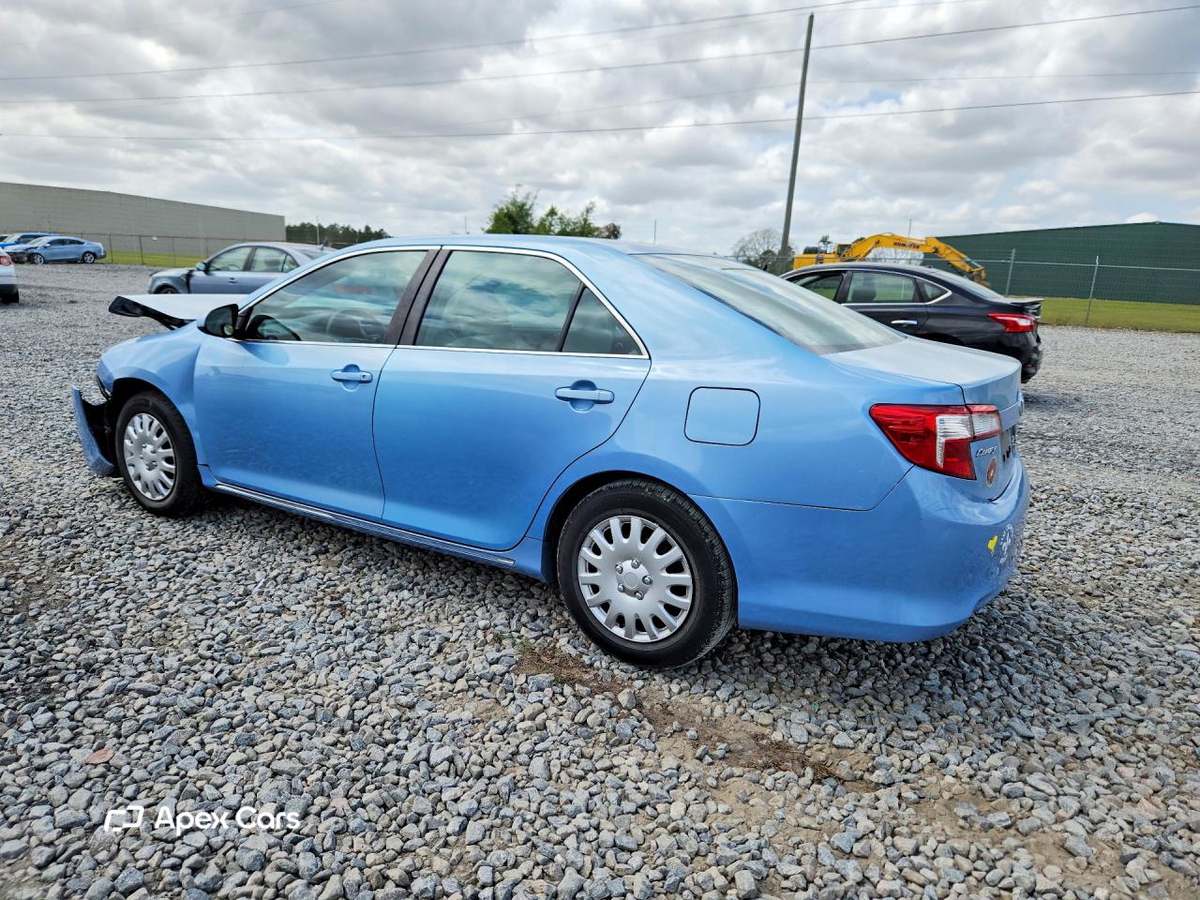 Toyota Camry 2012