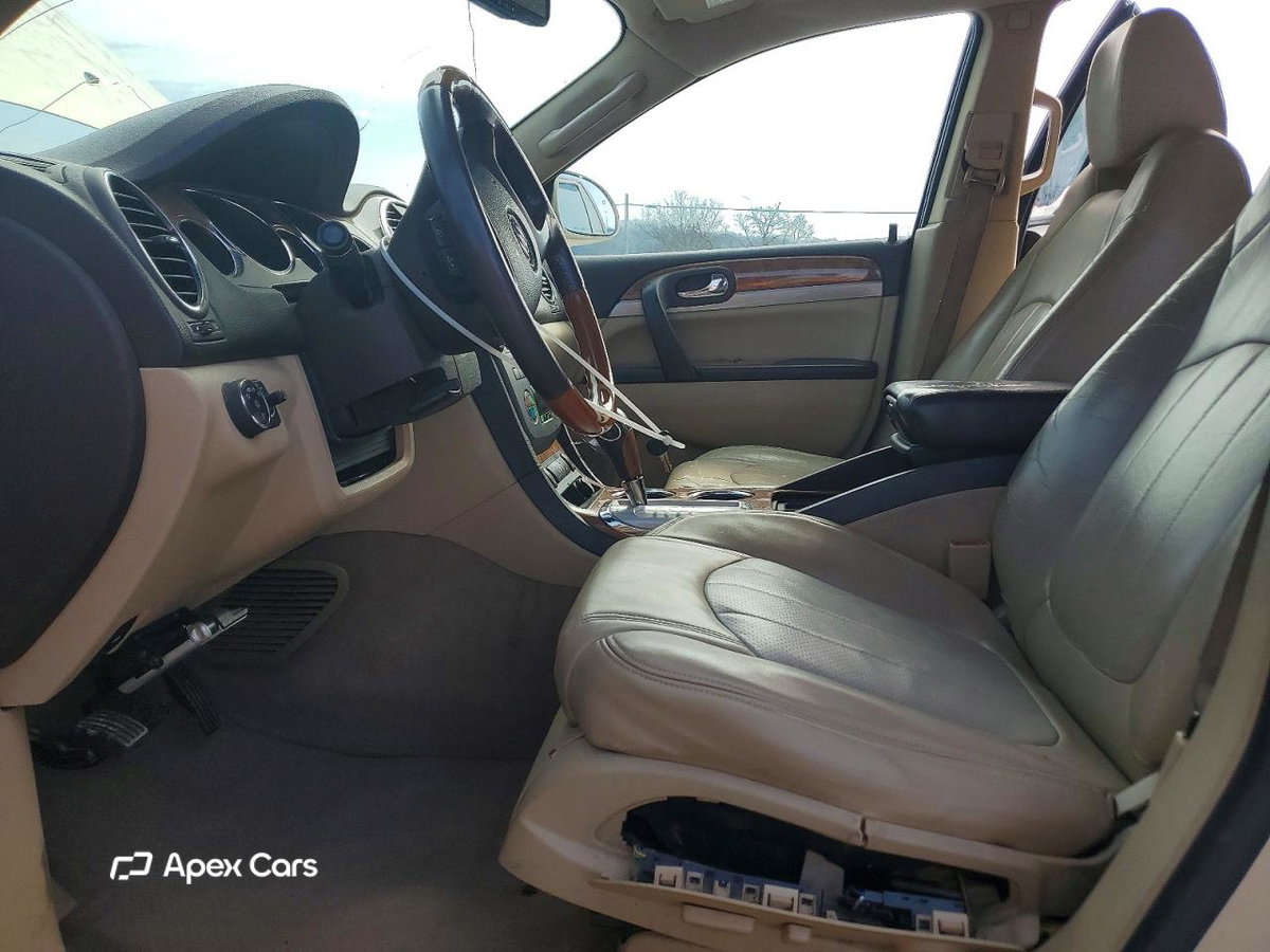 Buick Enclave 2011