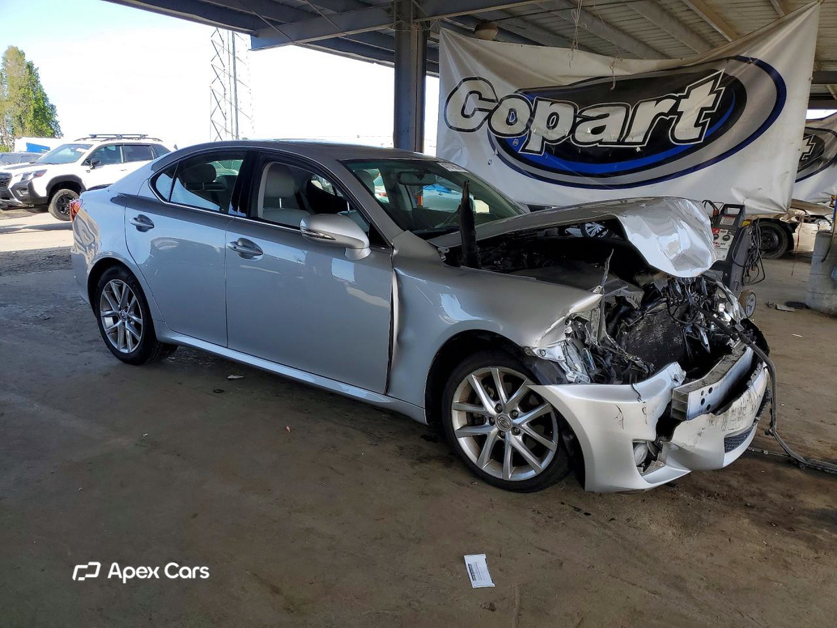 Lexus IS 2011