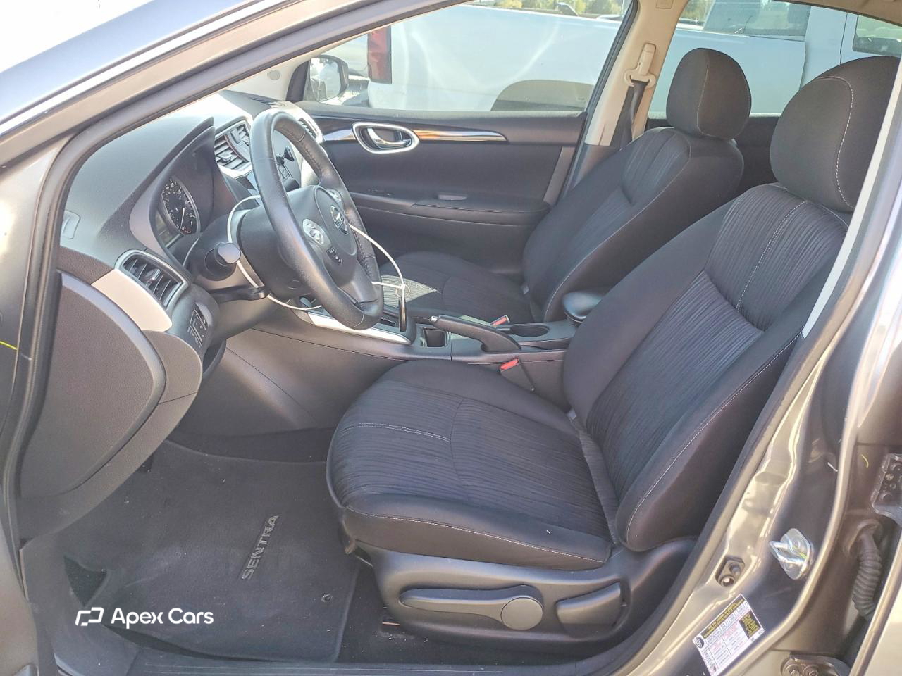Nissan Sentra 2018