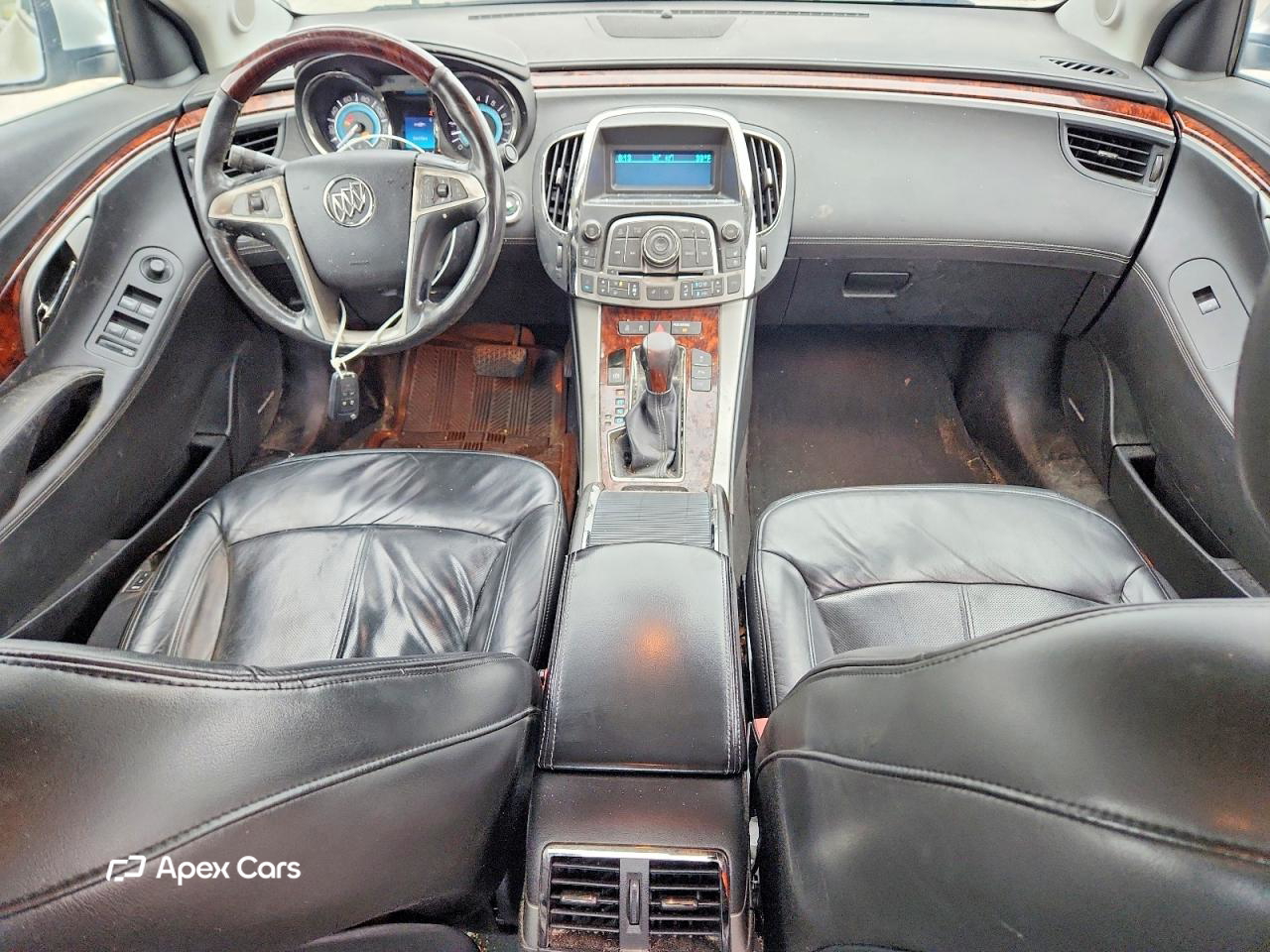 Buick LaCrosse 2011